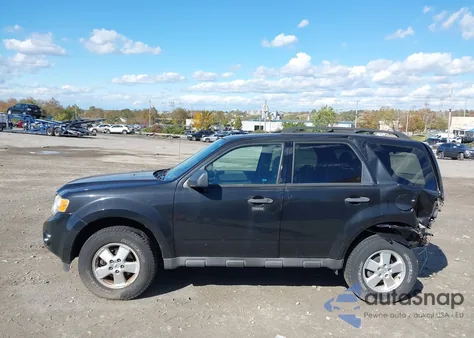 2011 Ford Escape Xlt из США, поврежденный, VIN 1FMCU9DG7BKA12209